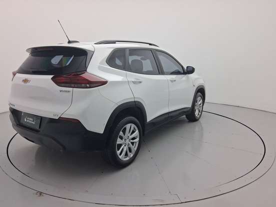 CHEVROLET-TRACKER-2023