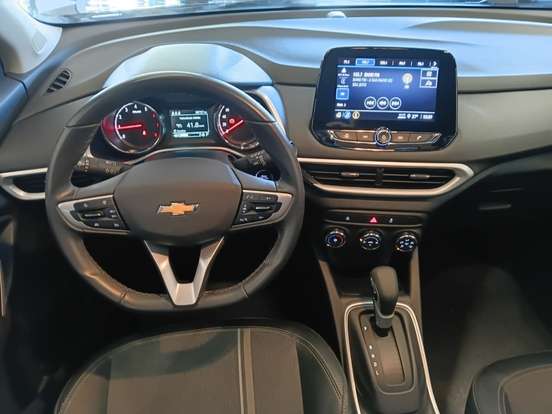 CHEVROLET-TRACKER-2023