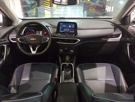 CHEVROLET-TRACKER-2025