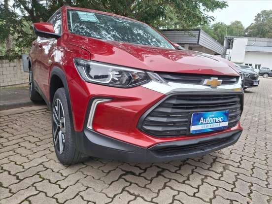 CHEVROLET-TRACKER-2023