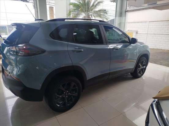 CHEVROLET-TRACKER-2025