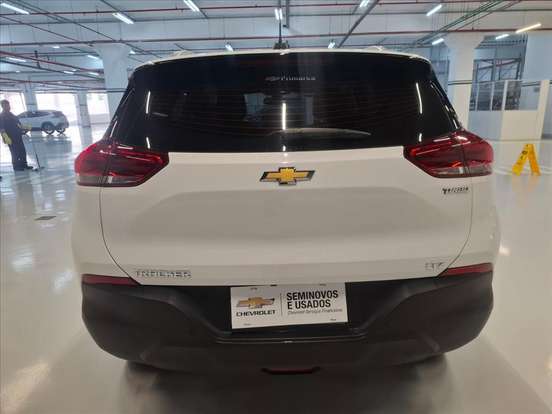 CHEVROLET-TRACKER-2020