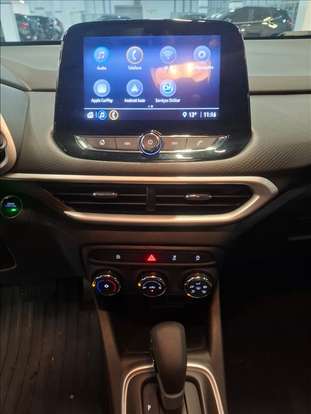 CHEVROLET-TRACKER-2020