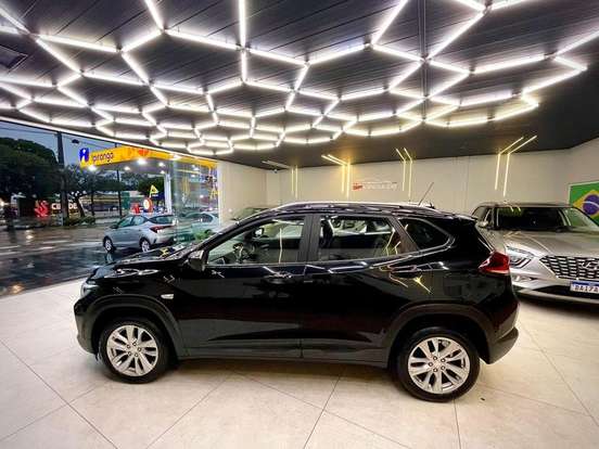 CHEVROLET-TRACKER-2020