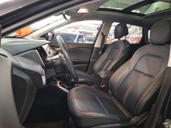 CHEVROLET-TRACKER-2023
