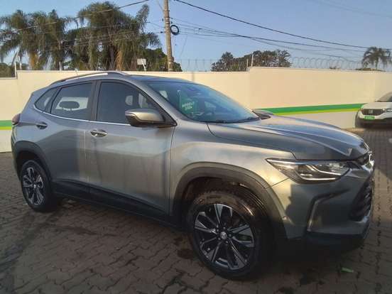 CHEVROLET-TRACKER-2023