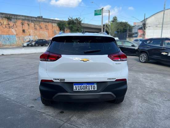 CHEVROLET-TRACKER-2024