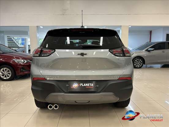 CHEVROLET-TRACKER-2025