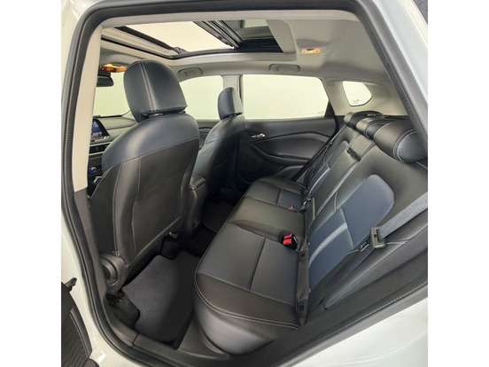 CHEVROLET-TRACKER-2023