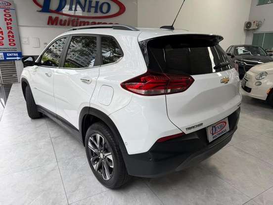 CHEVROLET-TRACKER-2022