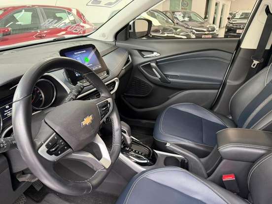CHEVROLET-TRACKER-2022