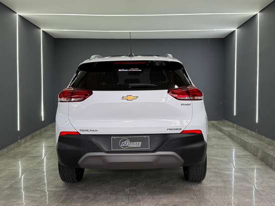 CHEVROLET-TRACKER-2024