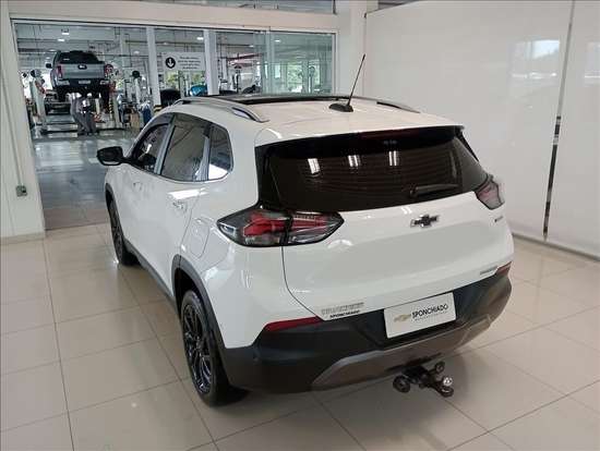 CHEVROLET-TRACKER-2025