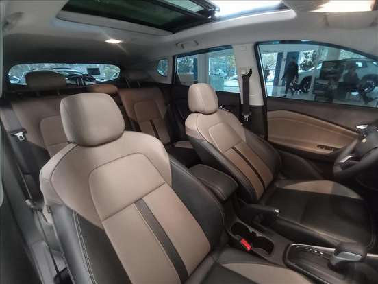 CHEVROLET-TRACKER-2025