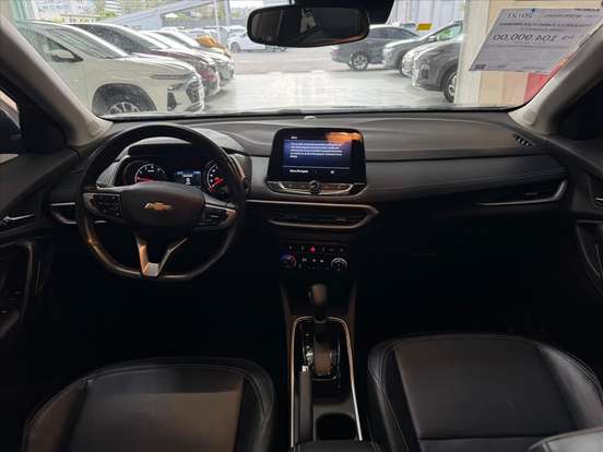 CHEVROLET-TRACKER-2020