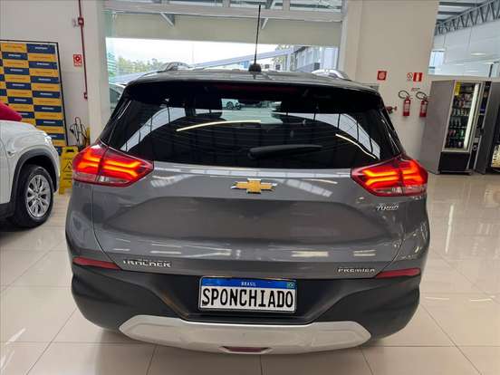 CHEVROLET-TRACKER-2020
