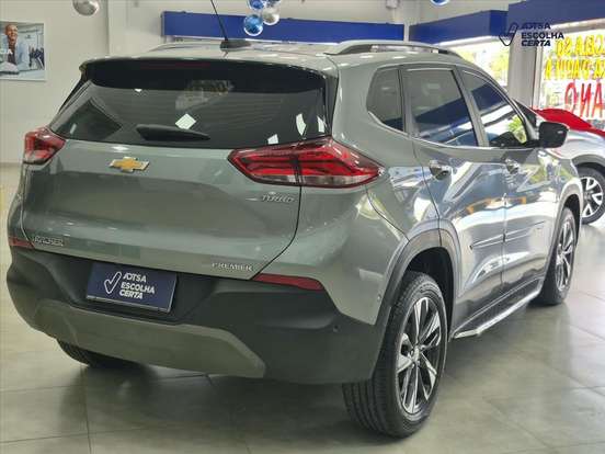 CHEVROLET-TRACKER-2023