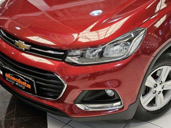 CHEVROLET-TRACKER-2018