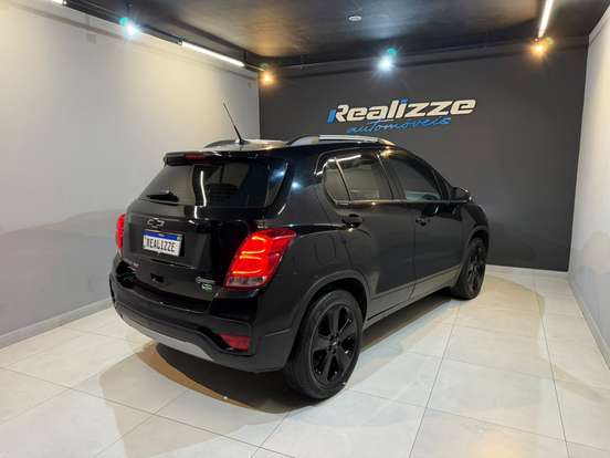 CHEVROLET-TRACKER-2018