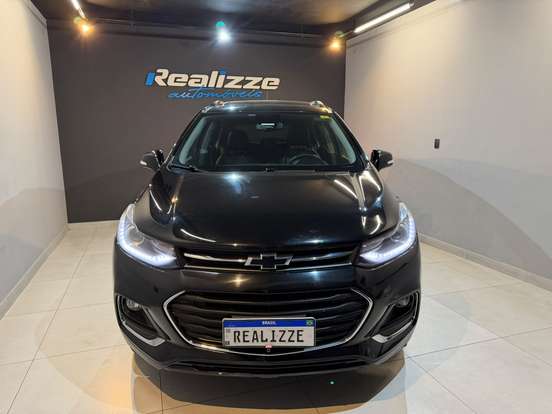 CHEVROLET-TRACKER-2018
