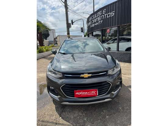 CHEVROLET-TRACKER-2019