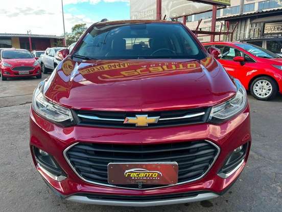 CHEVROLET-TRACKER-2019