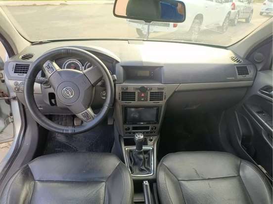 CHEVROLET-VECTRA-2.0 MPFI GT-X HATCH 8V FLEX 4P MANUAL CHEVROLET-VECTRA-2011