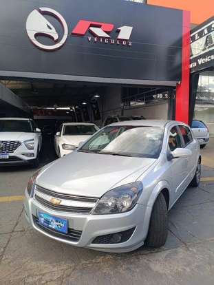 CHEVROLET-VECTRA-2011