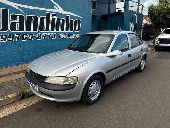 CHEVROLET VECTRA 2.2 MPFI GL 8V GASOLINA 4P MANUAL