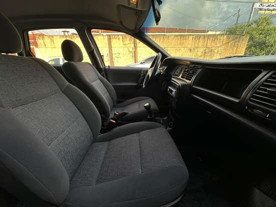 CHEVROLET-VECTRA-2.2 MPFI GL 8V GASOLINA 4P MANUAL CHEVROLET-VECTRA-1998