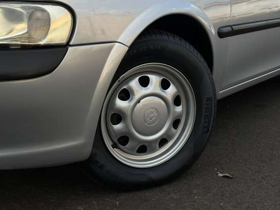 CHEVROLET-VECTRA-1998