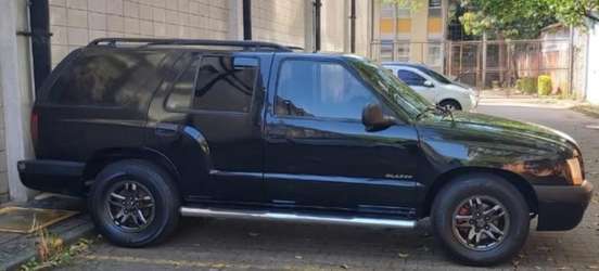 CHEVROLET-BLAZER-2.4 MPFI ST 4X2 8V GASOLINA 4P MANUAL CHEVROLET-BLAZER-2001