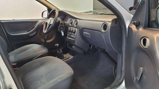 CHEVROLET-CELTA-2004