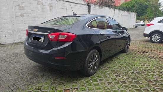 CHEVROLET-CRUZE-2017