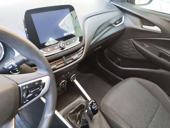 CHEVROLET-ONIX-2022