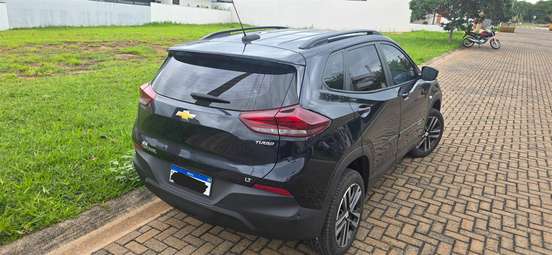 CHEVROLET-TRACKER-2023