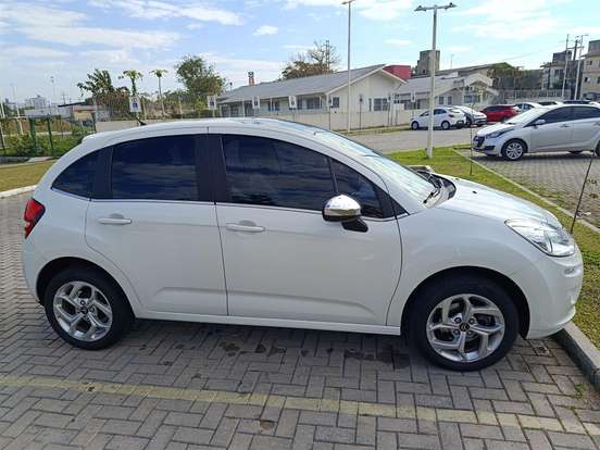 CITROËN-C3-1.6 EXCLUSIVE 16V FLEX 4P AUTOMÁTICO CITROËN-C3-2016