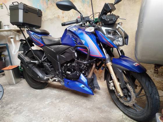 DAFRA APACHE RTR 200 
