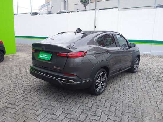 FIAT-FASTBACK-2023