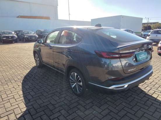 FIAT-FASTBACK-1.0 TURBO 200 HYBRID AUDACE CVT FIAT-FASTBACK-2025