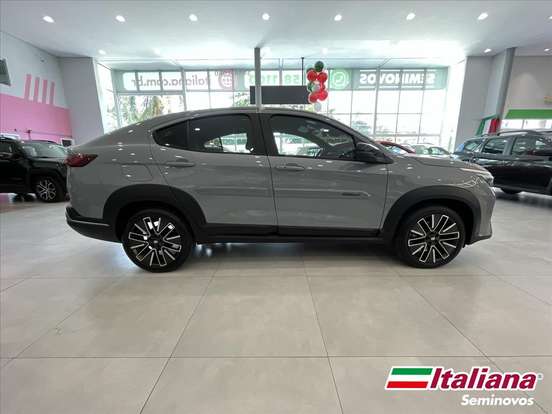 FIAT-FASTBACK-2025