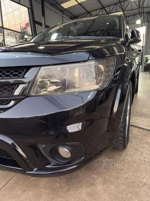 FIAT-FREEMONT-2.4 PRECISION 16V GASOLINA 4P AUTOMÁTICO FIAT-FREEMONT-2011