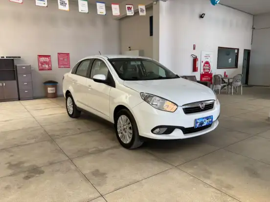 FIAT-GRAND SIENA-2016