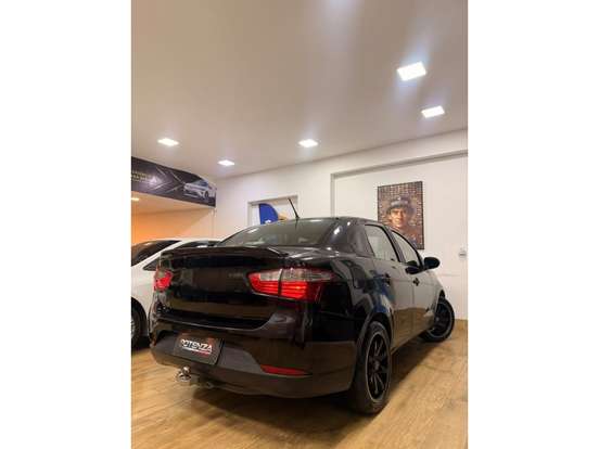 FIAT-GRAND SIENA-1.4 MPI 8V FLEX 4P MANUAL FIAT-GRAND SIENA-2021