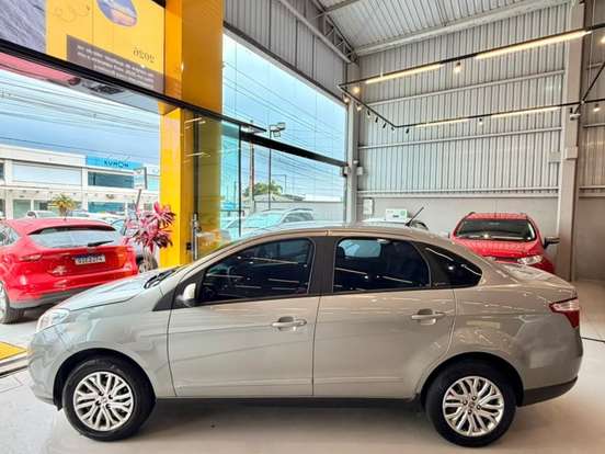 FIAT-GRAND SIENA-1.4 MPI ATTRACTIVE 8V FLEX 4P MANUAL FIAT-GRAND SIENA-2015