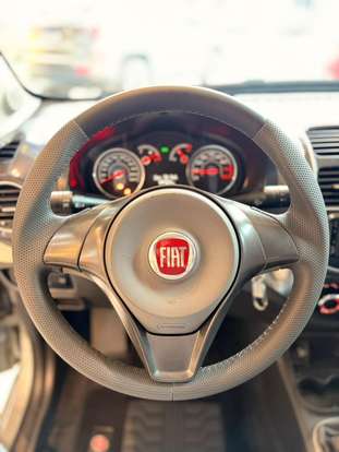 FIAT-GRAND SIENA-2015