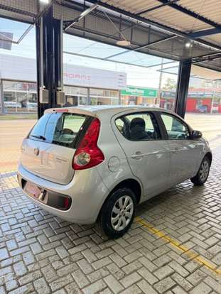 FIAT-PALIO-2015
