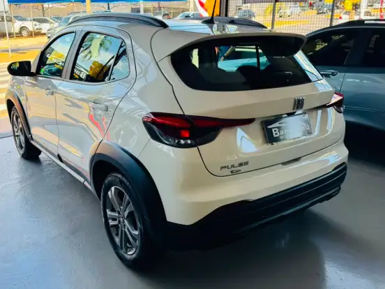 FIAT-PULSE-1.3 FLEX DRIVE CVT FIAT-PULSE-2024