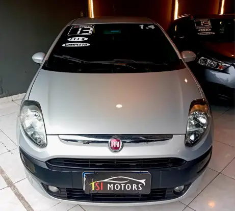 FIAT-PUNTO-2012