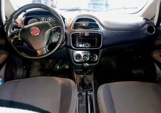 FIAT-PUNTO-2012